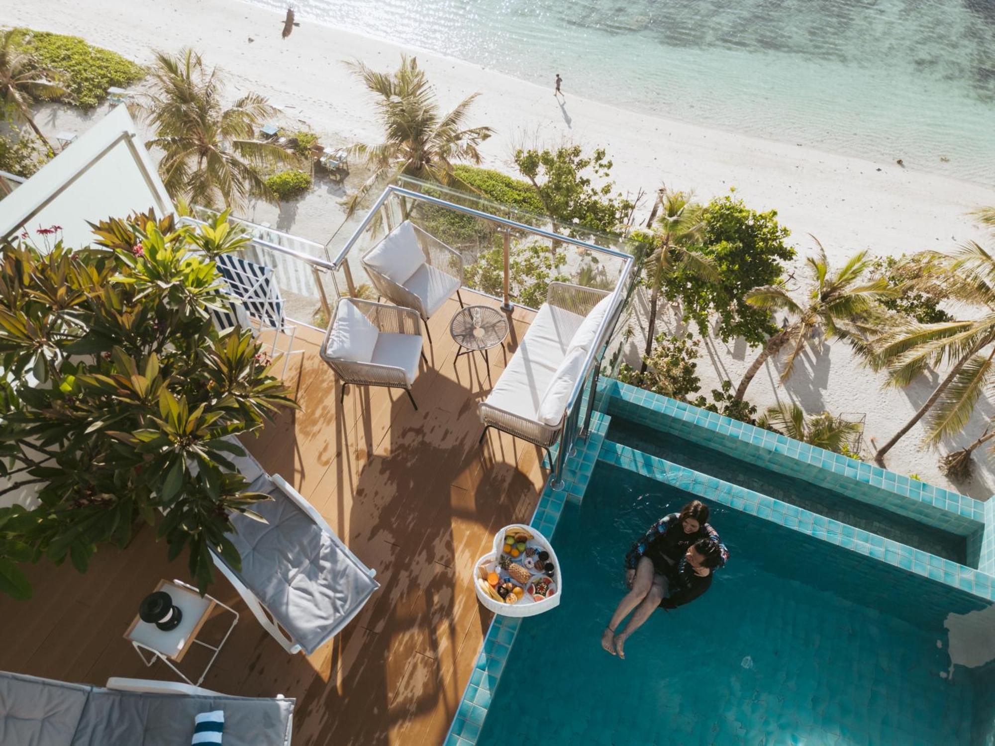 Blue Sky Beach Hotel Hulhumale Exterior photo